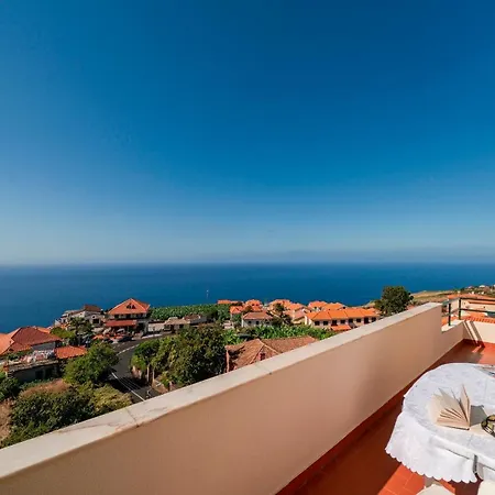 Calheta Star By Ourmadeira * Calheta (Madeira)